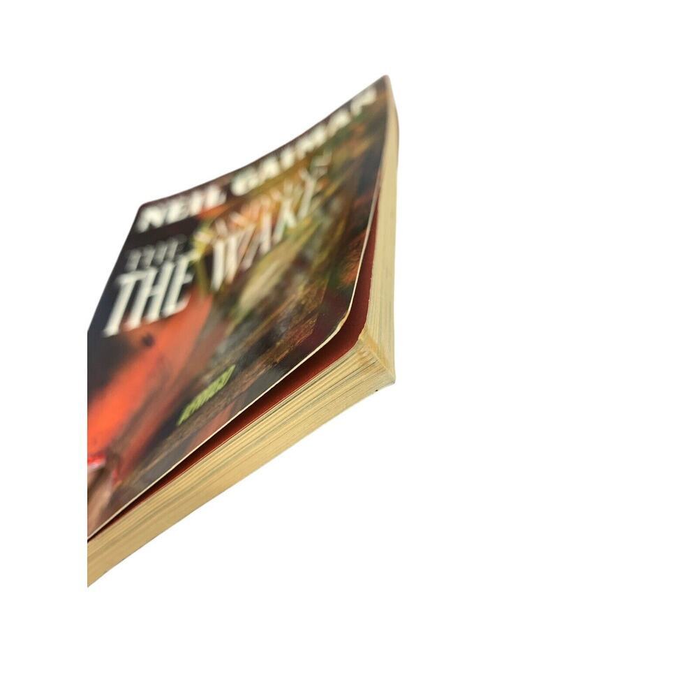 The Wake Paperback Neil,‎ Muth, Jon J., Gilmore, Mikal, Zulli, Mic - Picture 4 of 4